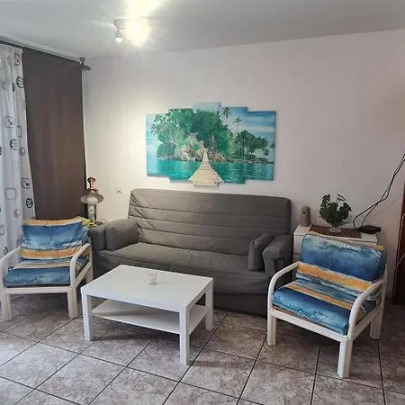 Casa Eomer Appartement *