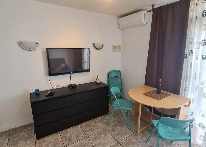 Casa Eomer 卡门港